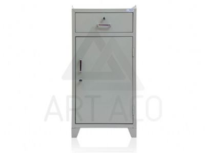 Armário em Aço 1 Porta e 1 Gaveta 100 A X 475 L X 040 P